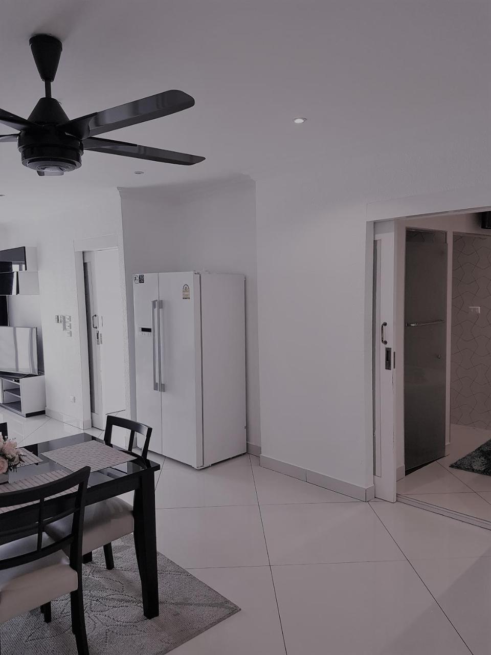 Vtsix At View Talay 6 Hotel Pattaya Exterior foto